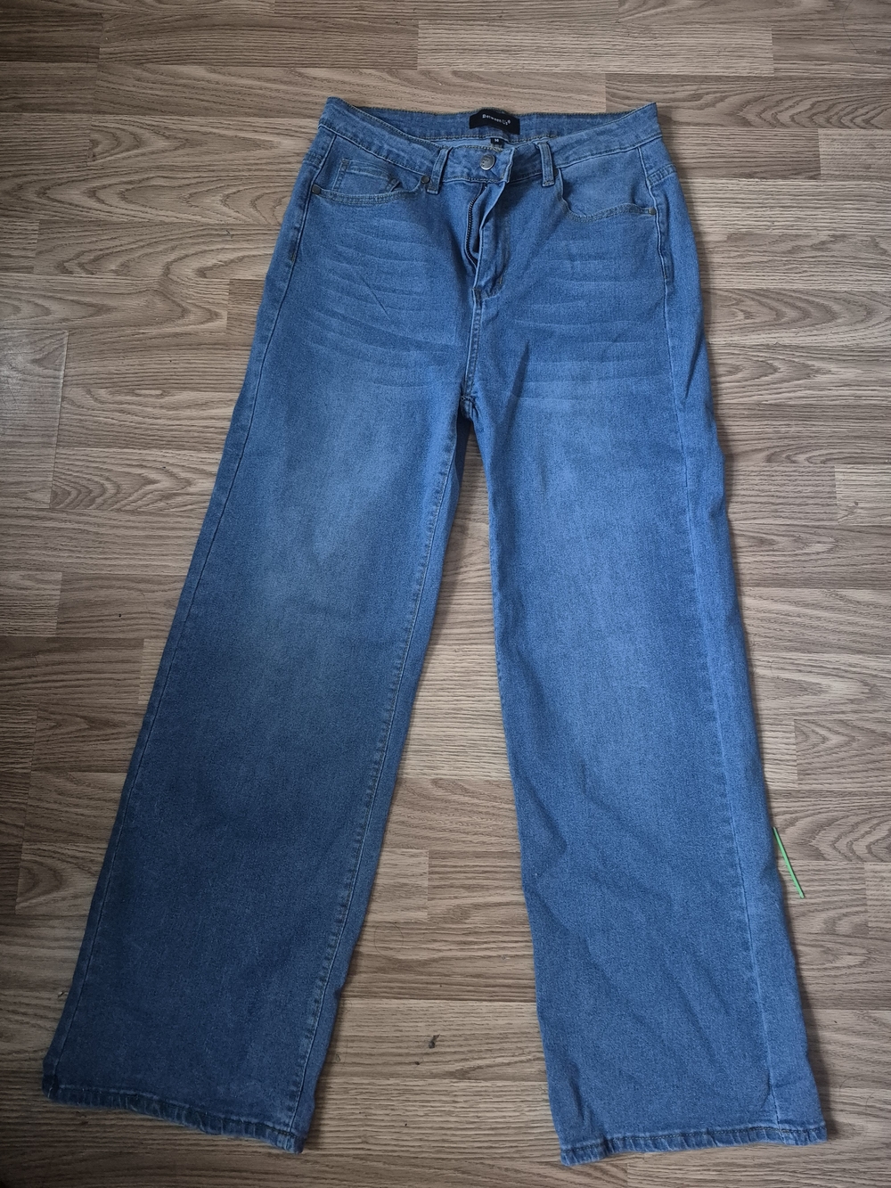 Classic Blue Wide-Leg Men’s Jeans
